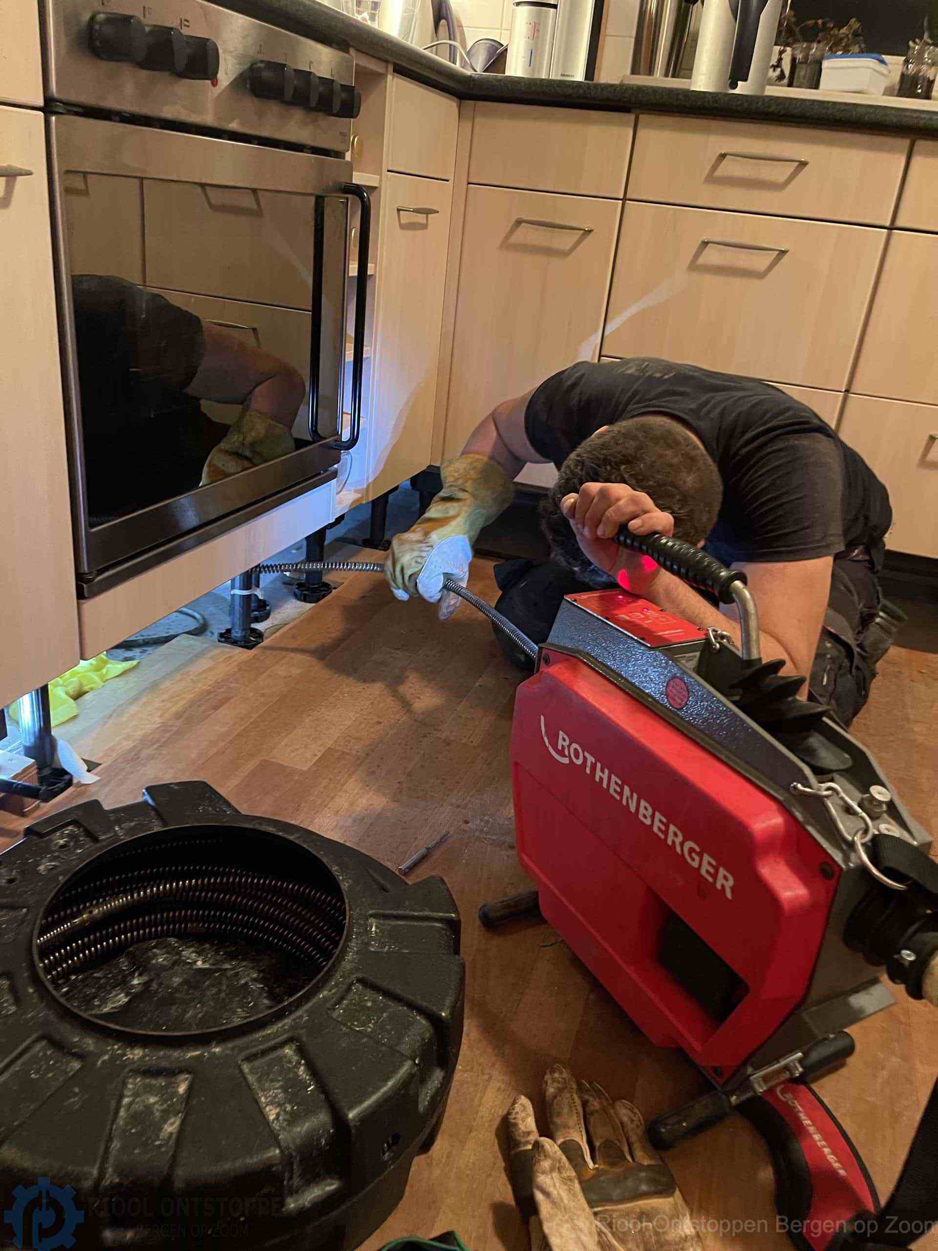 Ontstoppen Afvoer Bergen op Zoom