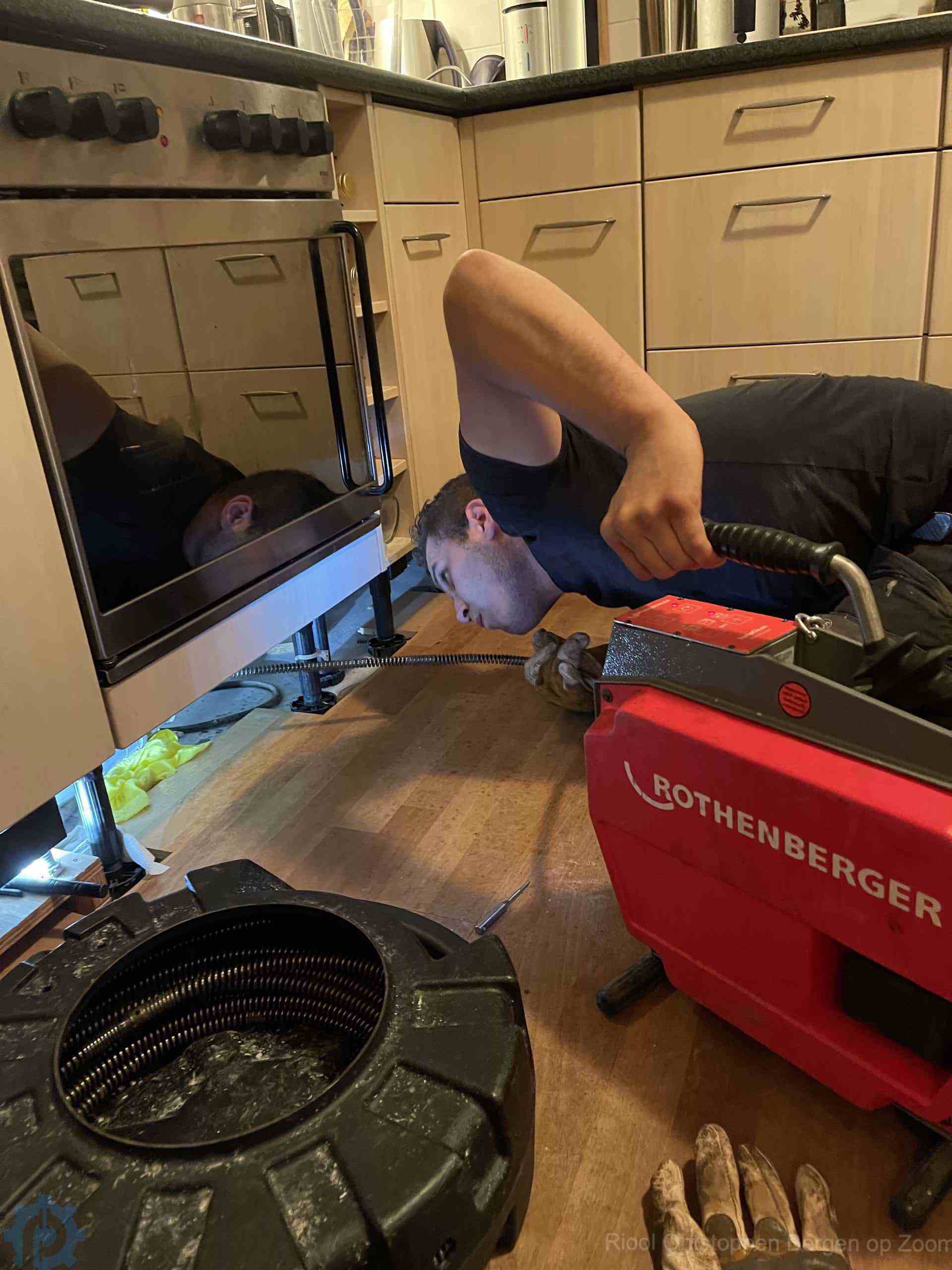 Ontstoppen Gootsteen Bergen op Zoom